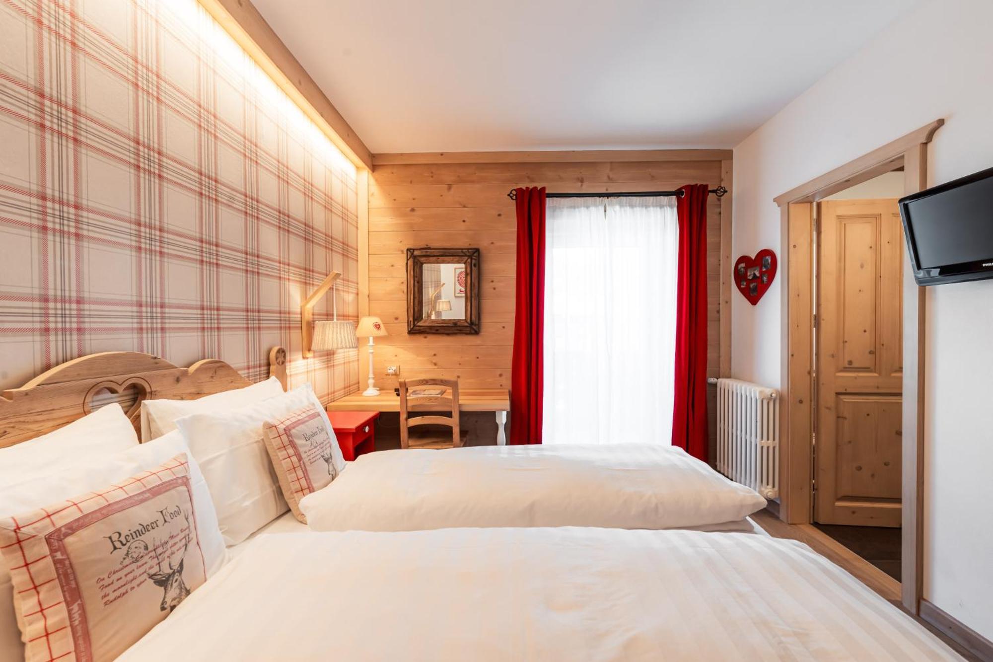 Albergo Majorka Canazei Luaran gambar